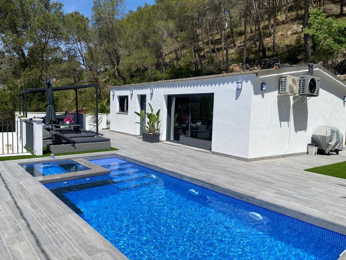 Lux Spa Barcelona Vallirana Exterior foto